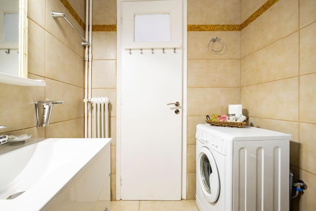 Athens Paradise Cozy 53 Sqm Apartament Near To Metro Екстер'єр фото